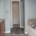 93504-19-24674808